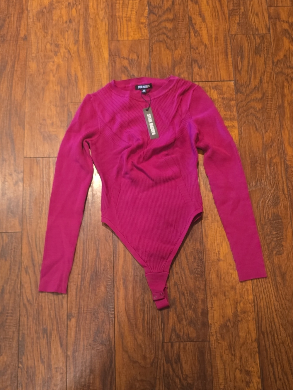 Steve Madden Magenta Ribbed Long-Sleeve Bodysuit